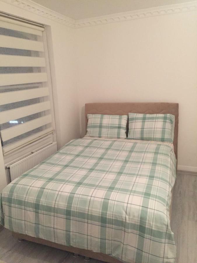 Camden Palace Apartment
